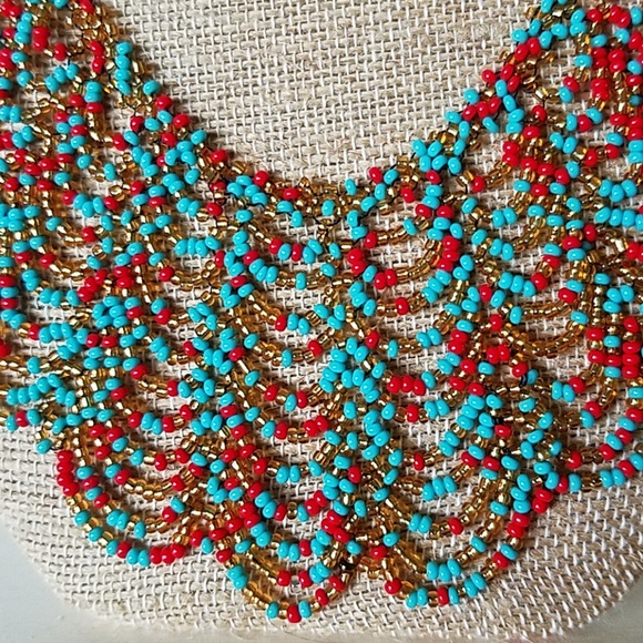 Handbeaded necklace - Picture 3 of 6